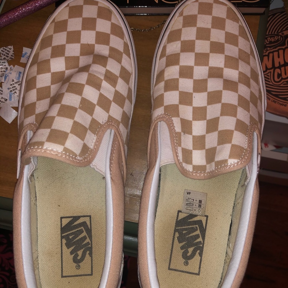 checkered vans